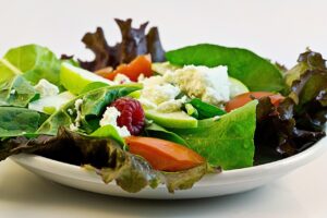 ジムでのダイエットに効果的な食事法は女性にどのように役立つ？